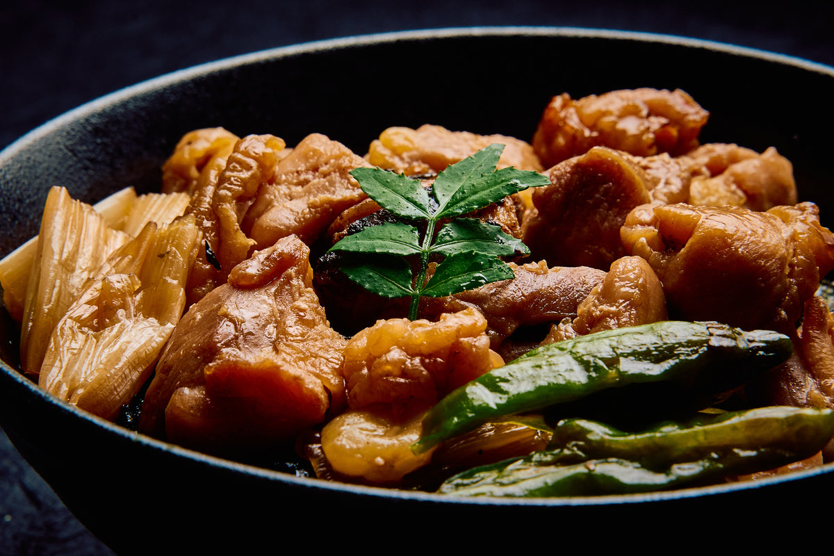 鳥しき：炭火伊達鶏の焼き鳥丼 – ぐるなび Premium Meal Kit