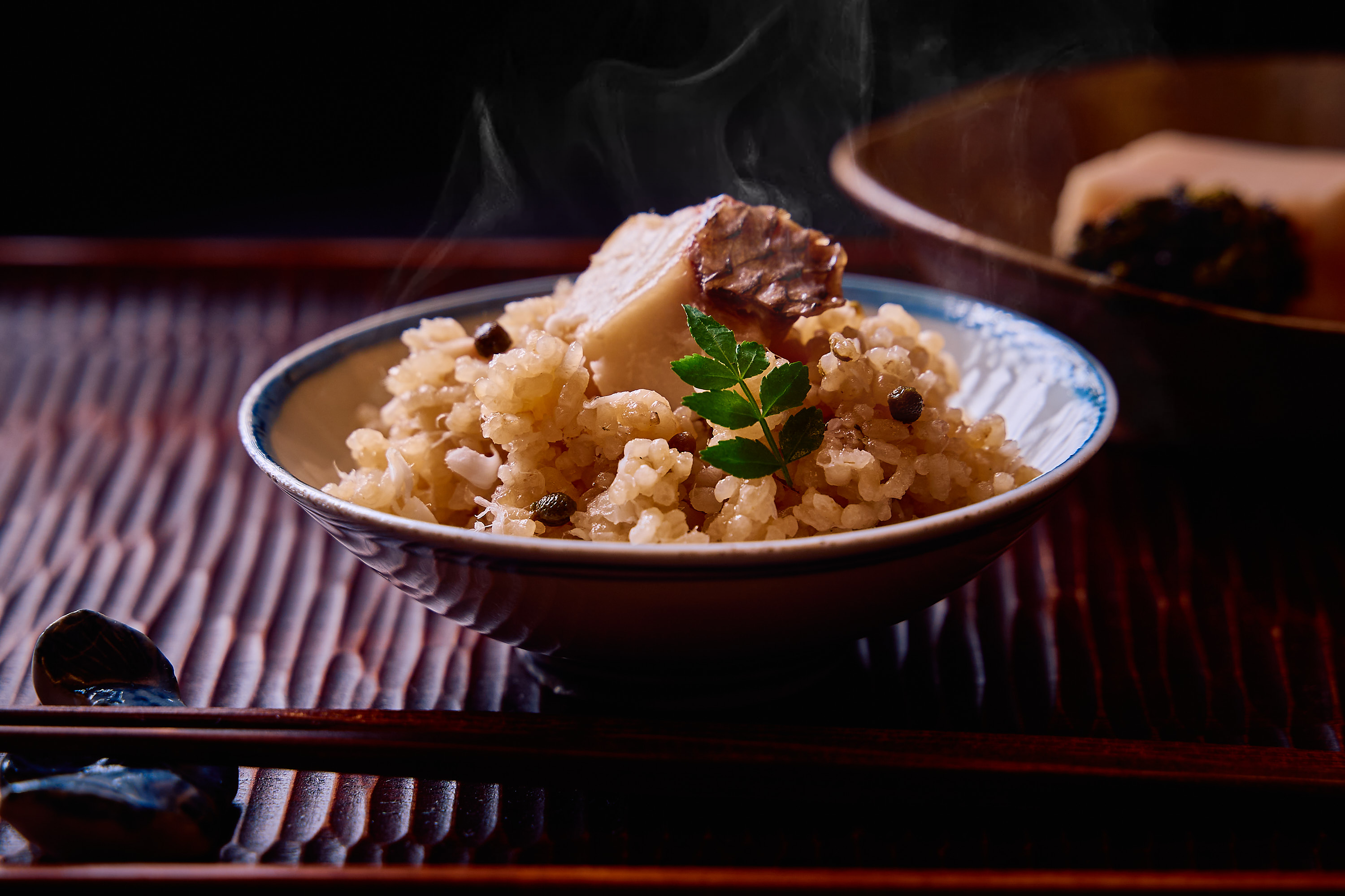 【父の日特集・メッセージカード付・送料込】緒方：明石産天然真鯛と実山椒の炊き込みご飯