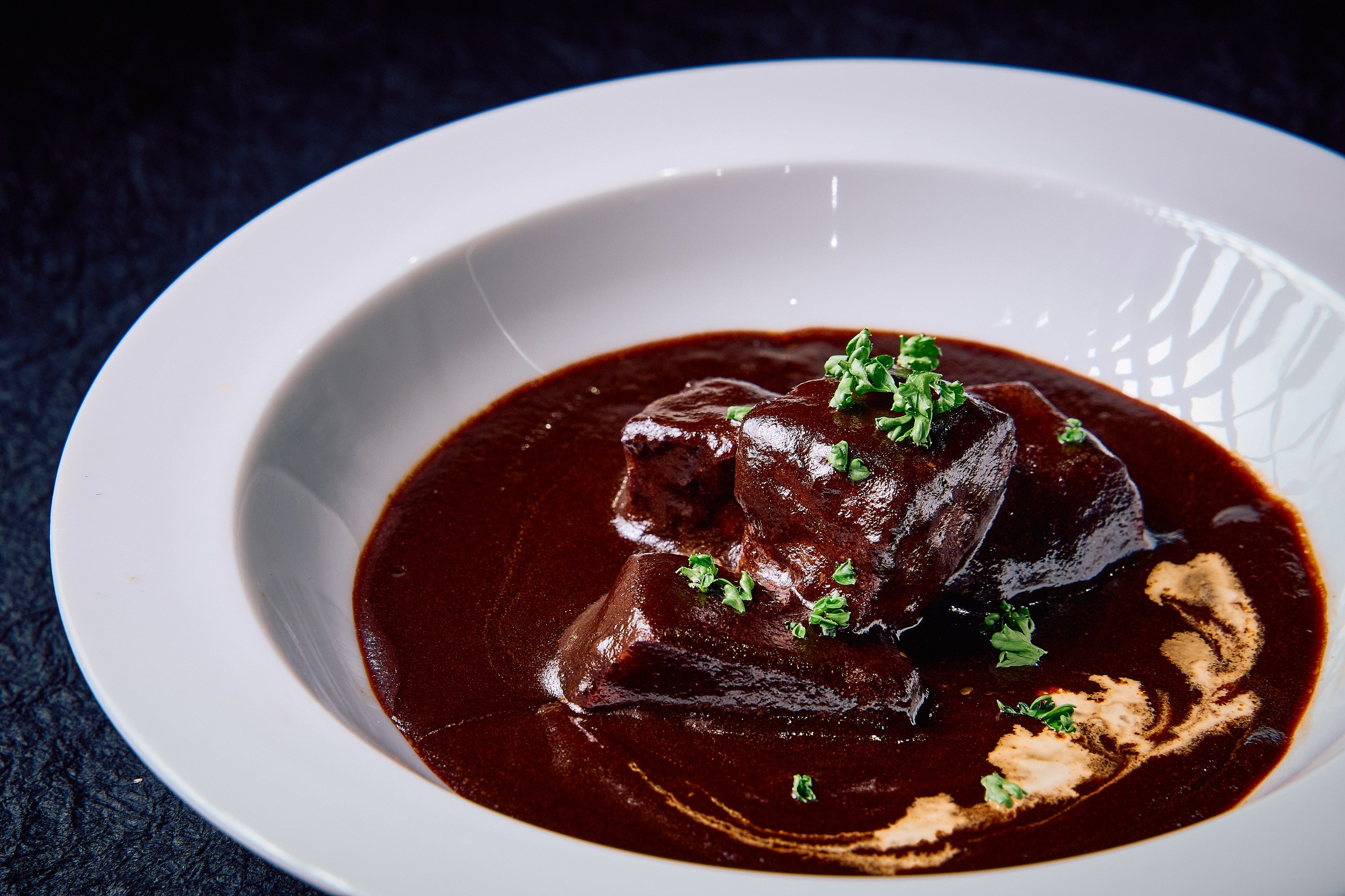 kitchen俊貴：黒毛和牛ビーフシチュー・牛タンシチュー・黒毛和牛赤ワイン煮セット