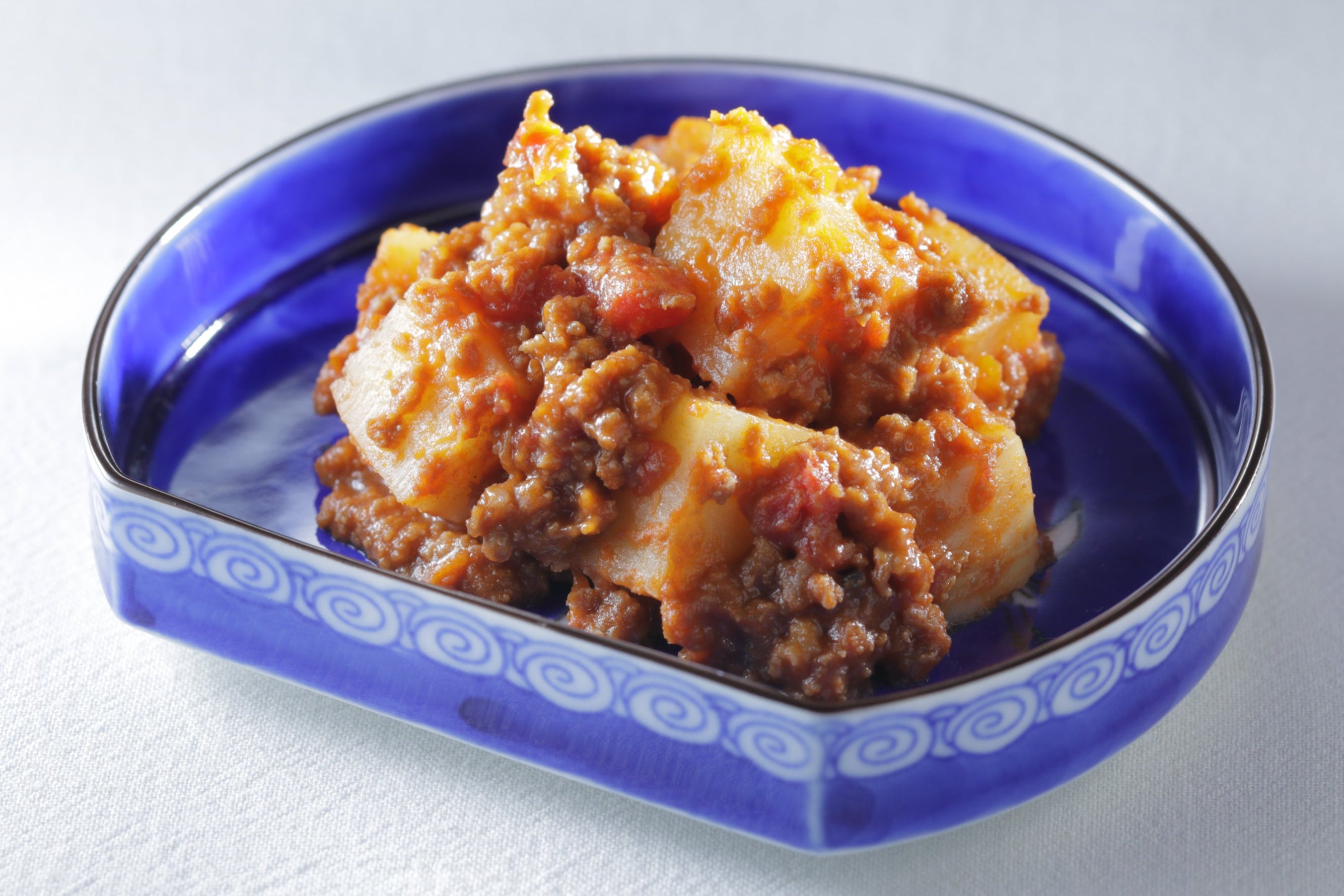【早割特典付・送料込】京天神野口：お節（鯛カレー付き：25品目)・からすみ蕎麦 付