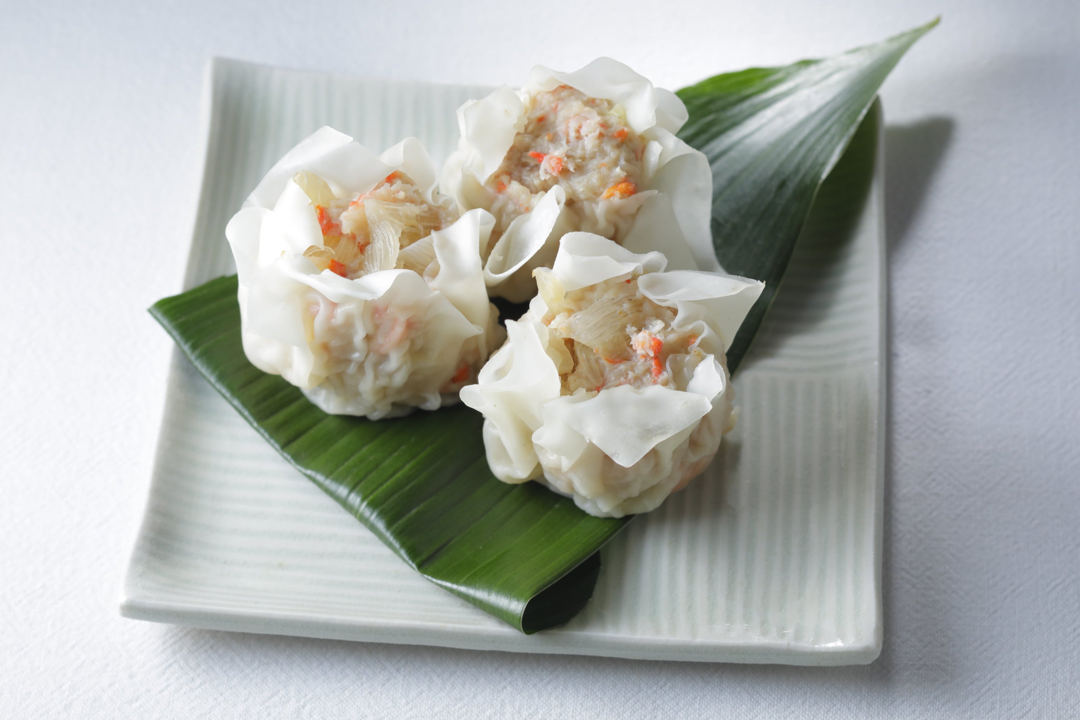 【早割特典付・送料込】京天神野口：お節（鯛カレー付き：25品目)・からすみ蕎麦 付