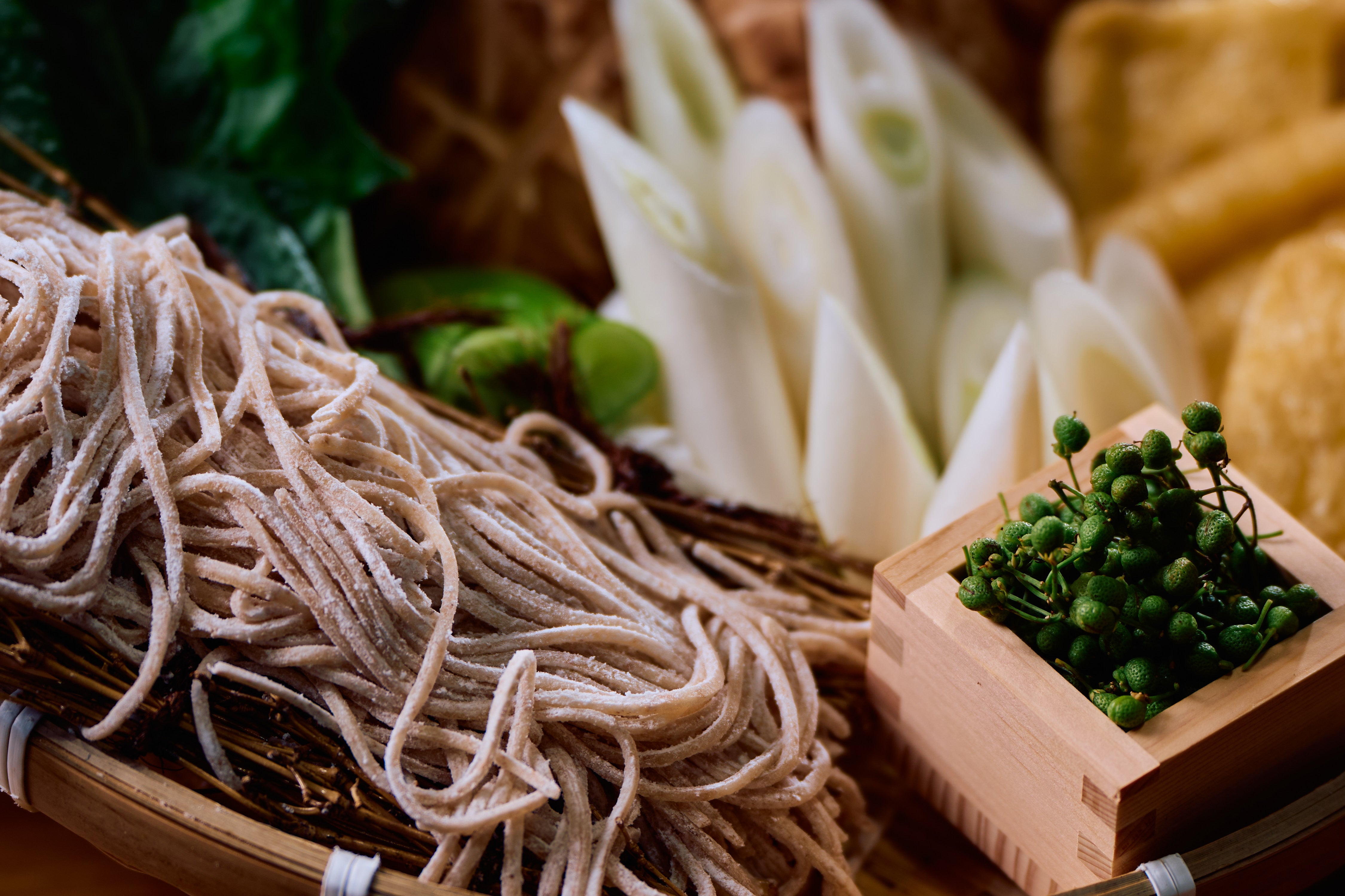 京都 緒方：黒毛和牛のしゃぶしゃぶ　白味噌と実山椒仕立て（山しゃぶ）